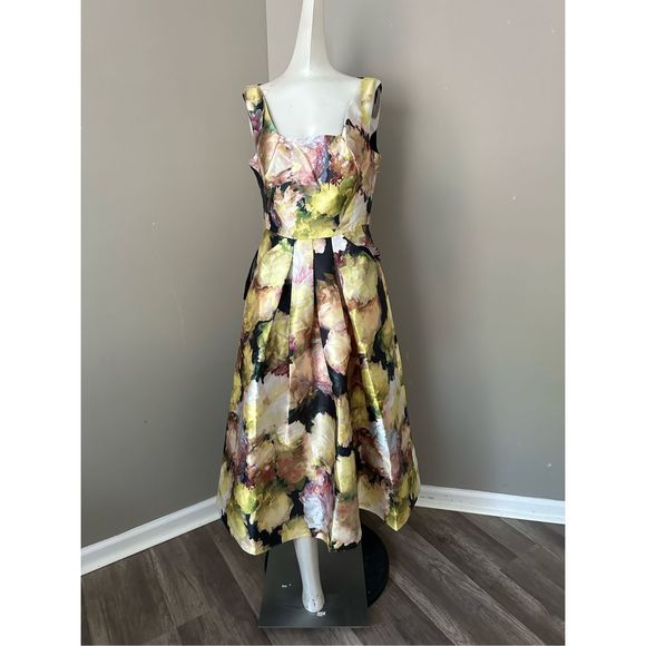 Kay Unger Perry Fit & Flare Dress US 6 $398 - Picture 5 of 11